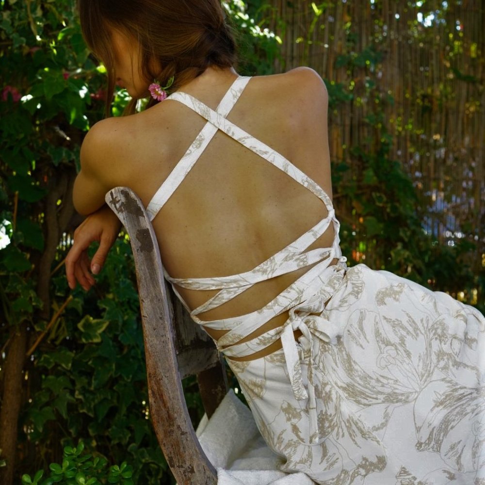 NAME YOUR PRICE!! Third Form Lace Up Bouquet Dress - Picture 1 of 16